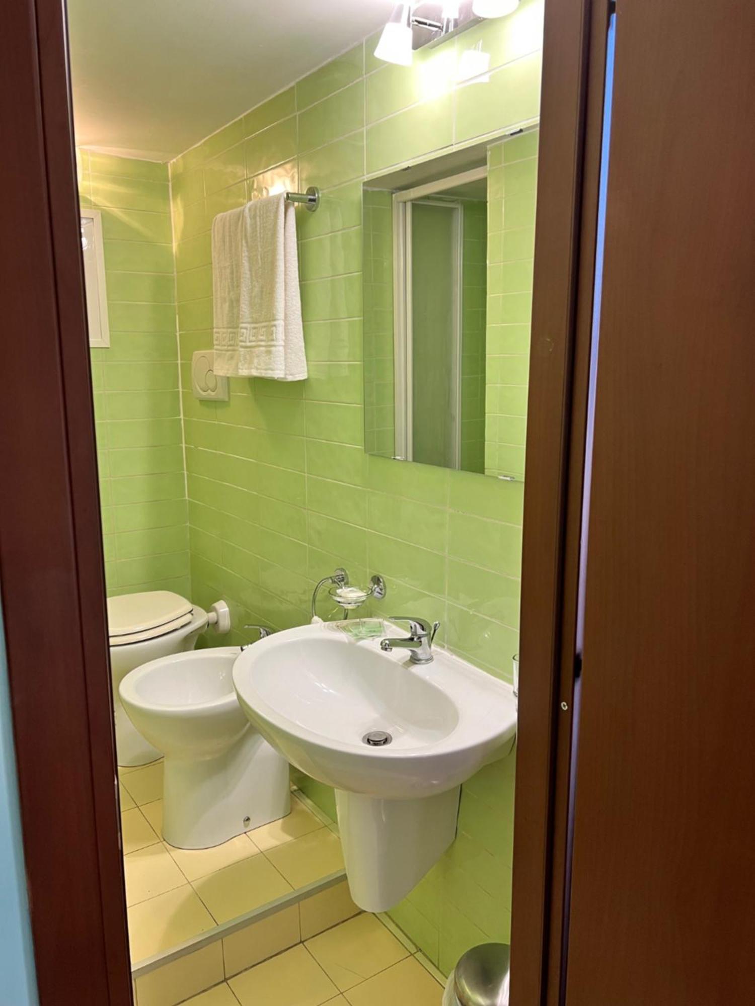 Moonlight Suite Рим Экстерьер фото