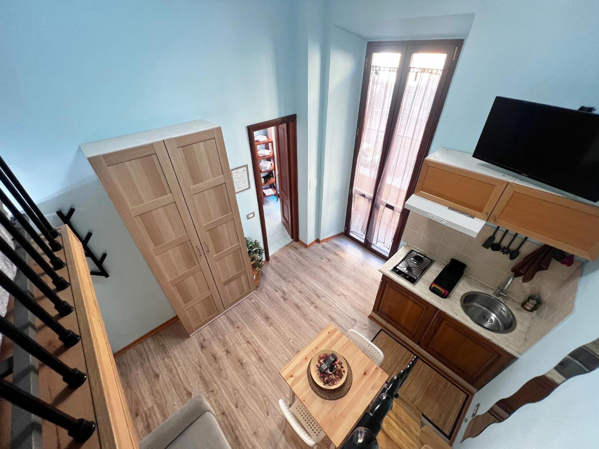 Moonlight Suite Рим Экстерьер фото